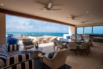 Luxury Villa Photo #5