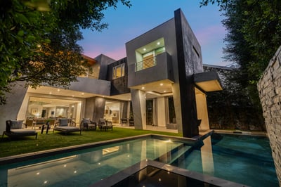 West Hollywood,Alfred Villa