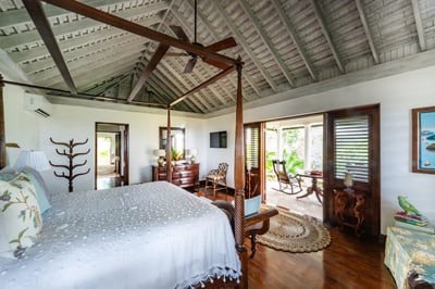 Luxury Villa Photo #8