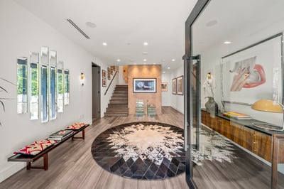 Luxury Villa Photo #12