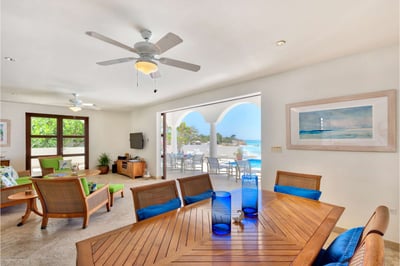 Luxury Villa Photo #13