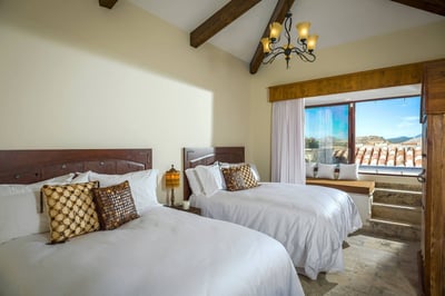 Luxury Villa Photo #24