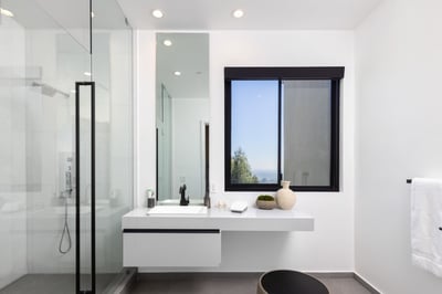 Luxury Villa Photo #30