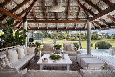 Luxury Villa Photo #7