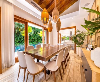 Luxury Villa Photo #11