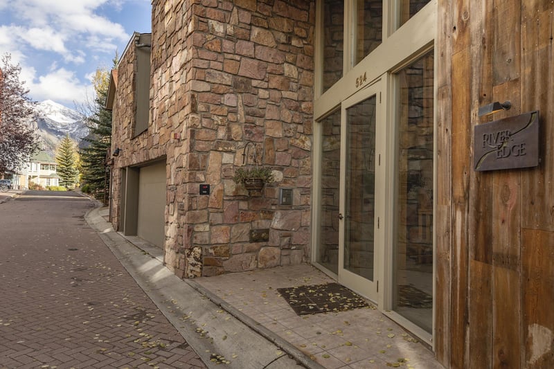 River's Edge Retreat