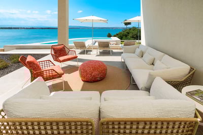 Luxury Villa Photo #13