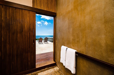 Luxury Villa Photo #23