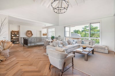 Luxury Villa Photo #31