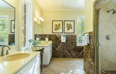 Luxury Villa Photo #24