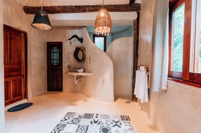 Luxury Villa Photo #18