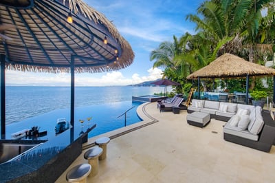 Luxury Villa Photo #5