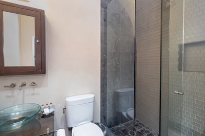 Luxury Villa Photo #11