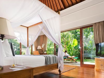 Luxury Villa Photo #14