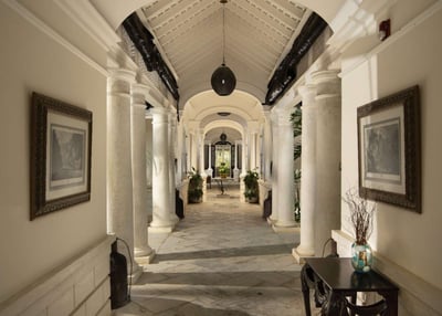Luxury Villa Photo #9