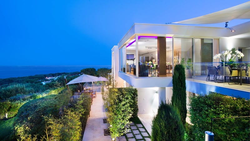 Glass House