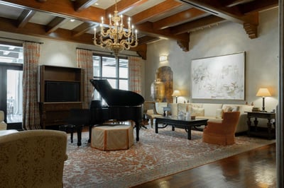 Luxury Villa Photo #6