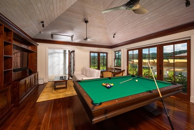 Luxury Villa Photo #7