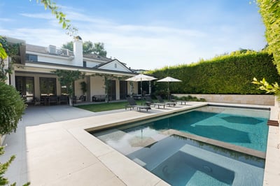 Luxury Villa Photo #2