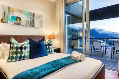 Luxury Villa Photo #25