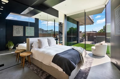 Luxury Villa Photo #31