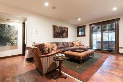 Luxury Villa Photo #3