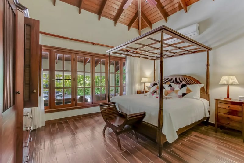 Tropical Oasis Villa