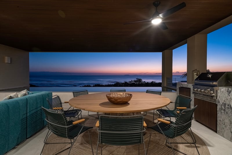 Condo Alara
