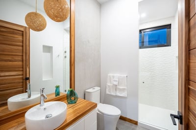 Guest House – Suite 5 Private Ensuite