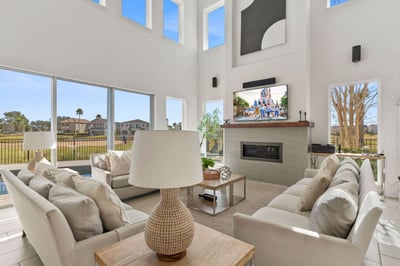 Luxury Villa Photo #15