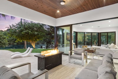 Luxury Villa Photo #14