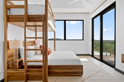 Luxury Villa Photo #48