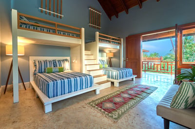 Luxury Villa Photo #79