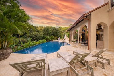 Luxury Villa Photo #10