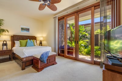 Luxury Villa Photo #11