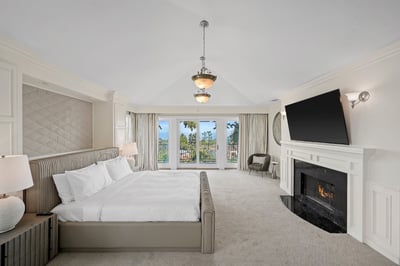 Luxury Villa Photo #38
