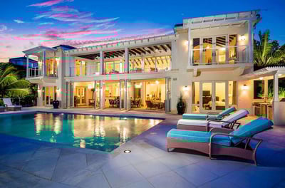 Luxury Villa Photo #2