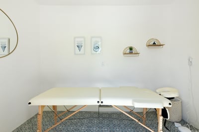 Tranquil space perfect for a massage, yoga or meditation.