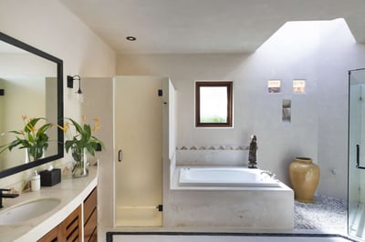 Luxury Villa Photo #22