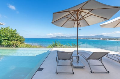 Luxury Villa Photo #60