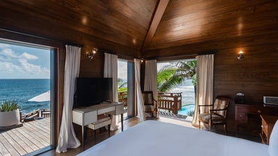 Luxury Villa Photo #33