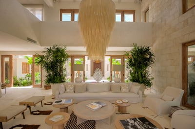 Luxury Villa Photo #33