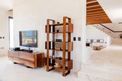 Luxury Villa Photo #13
