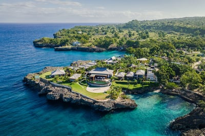 Luxury Villa Photo #2