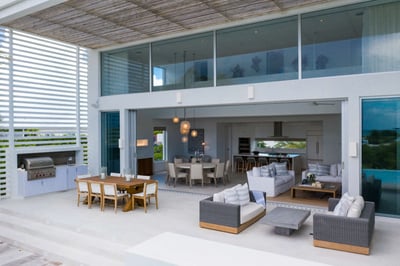 Luxury Villa Photo #5