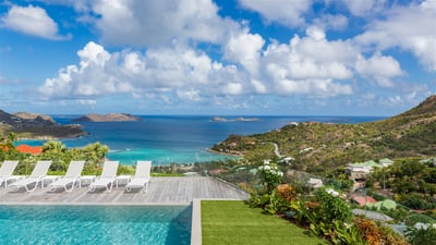 Luxury Villa Photo #10