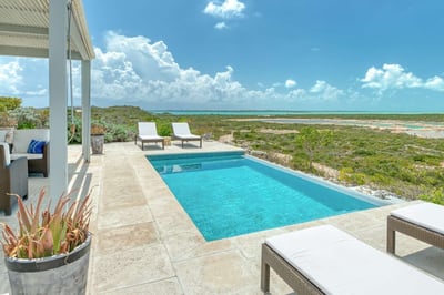 Luxury Villa Photo #3