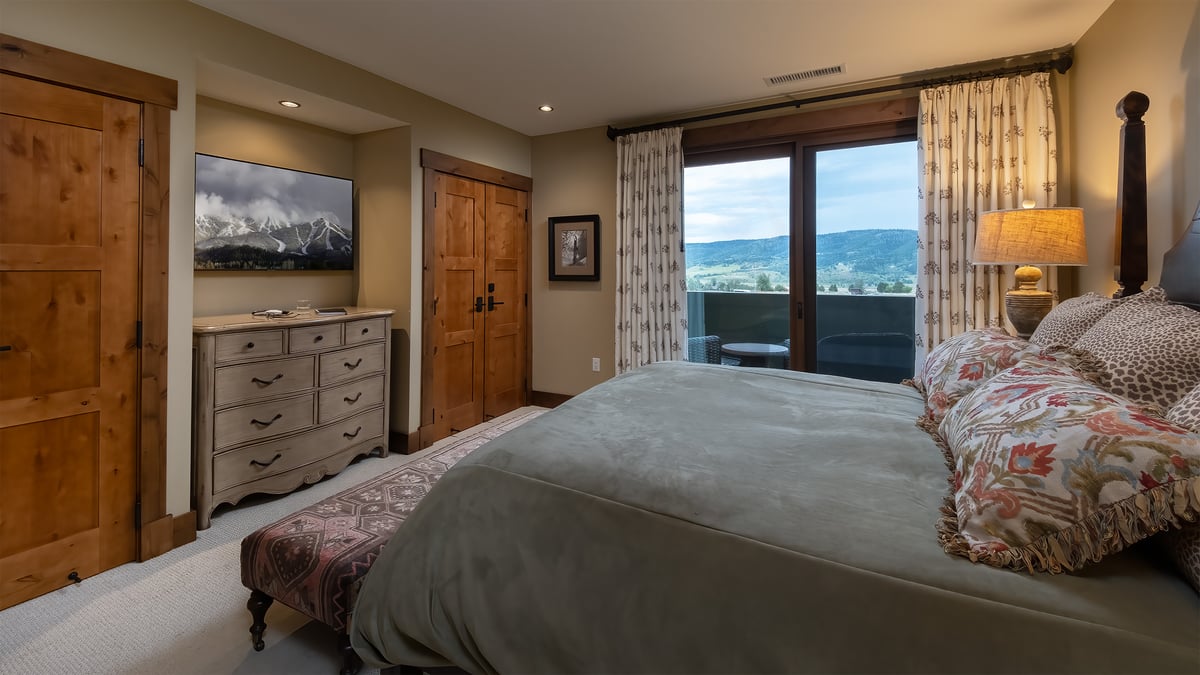 Panorama Peak Penthouse