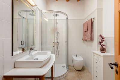Luxury Villa Photo #31