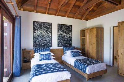 Luxury Villa Photo #53